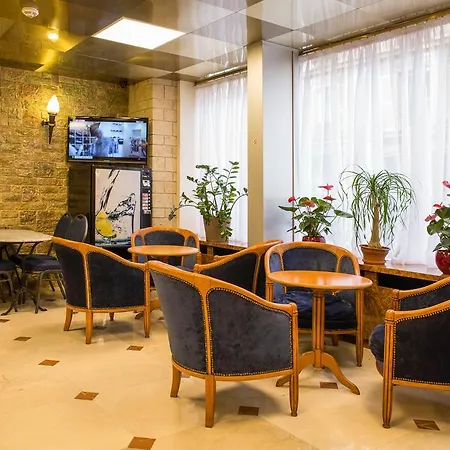Hotel Fiat 3*