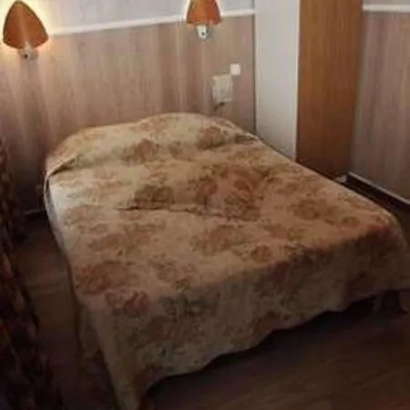Fiat Hotel Paryż