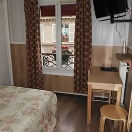 Fiat Hotel Paryż