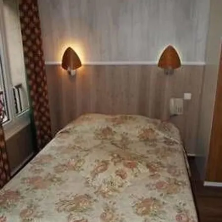 Fiat Hotel Parijs